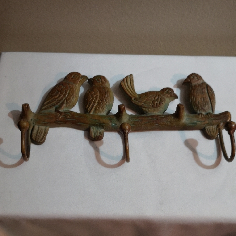Heavy Wrought Iron Rustic Bird 3 Hook Rack With Lovely Green "Copper" Patina